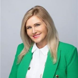 Ellen Reeves