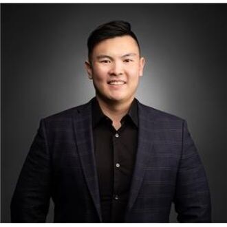 Adrian Lee