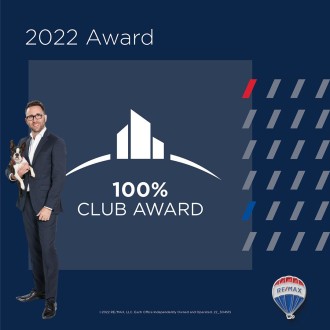 2022: RE/MAX 100% Award