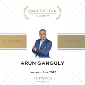 2025 Platinum Award  - Century 21