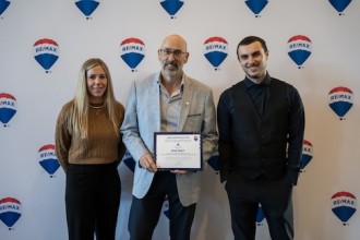 2024 Platinum Award Vancouver Island