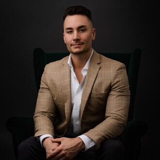 Derek Leippi