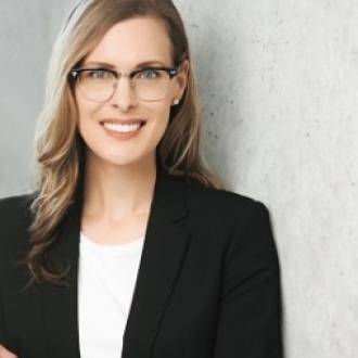 Nicole Chayka - Greater Vancouver REALTOR®