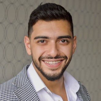 Amir Zeinalpour Parvin